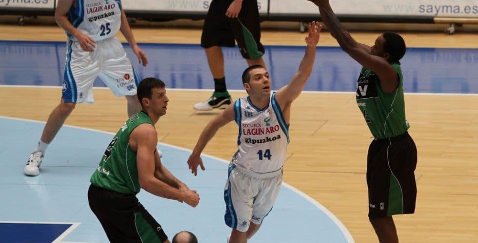 FIATC Joventut: Haciendo los deberes